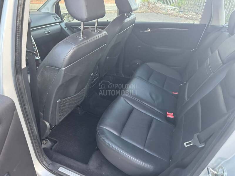 Mercedes Benz B 200 SPORT NOVA