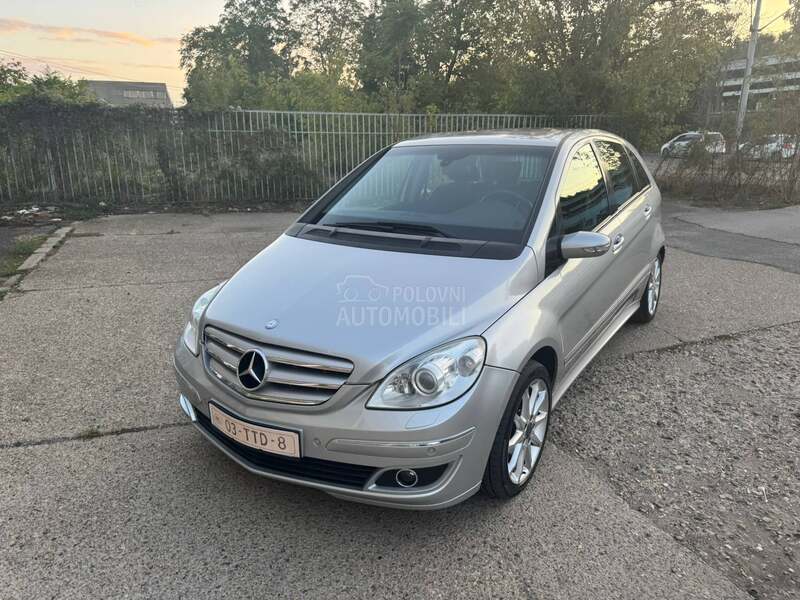 Mercedes Benz B 200 SPORT NOVA