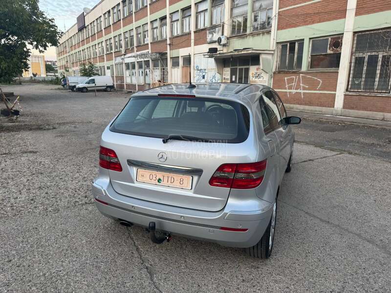 Mercedes Benz B 200 SPORT NOVA