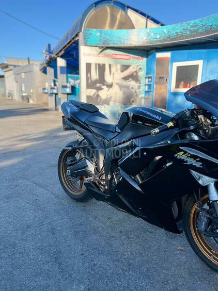 Kawasaki ninja HITNO