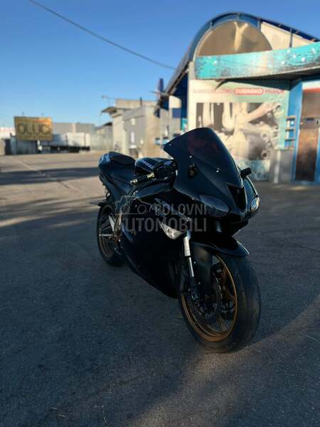 Kawasaki ninja HITNO