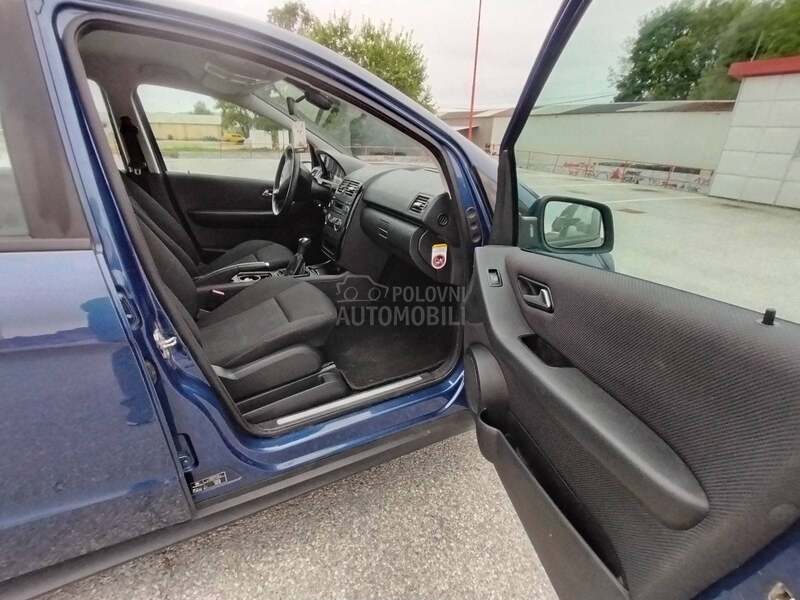 Mercedes Benz A 160 1.5 BLUE EFFICIENCY