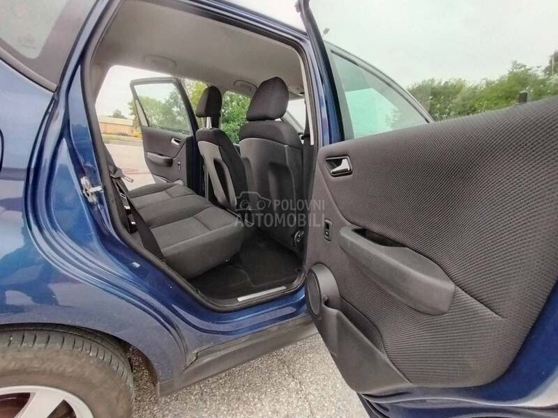 Mercedes Benz A 160 1.5 BLUE EFFICIENCY