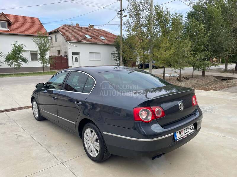 Volkswagen Passat B6 2.0  TDI  HIGH LINE