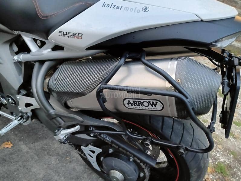 Triumph SPEED TRIPLE RS