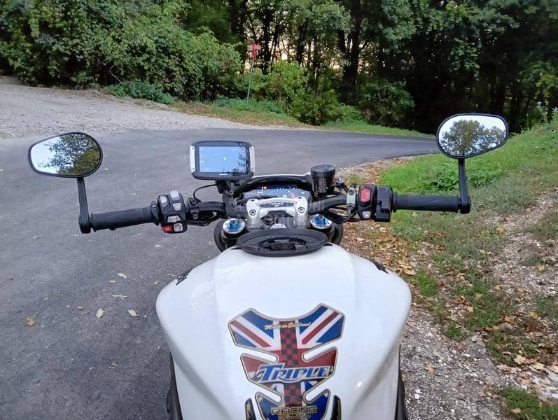 Triumph SPEED TRIPLE RS