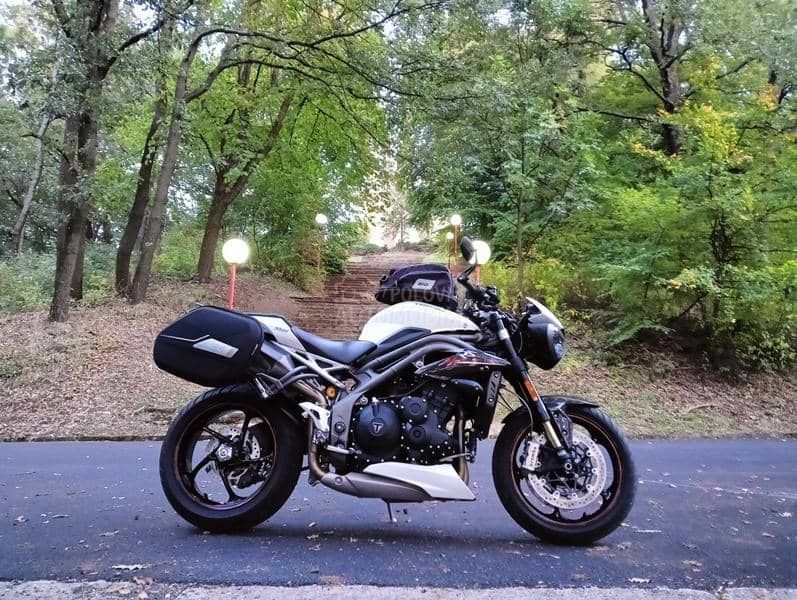 Triumph SPEED TRIPLE RS