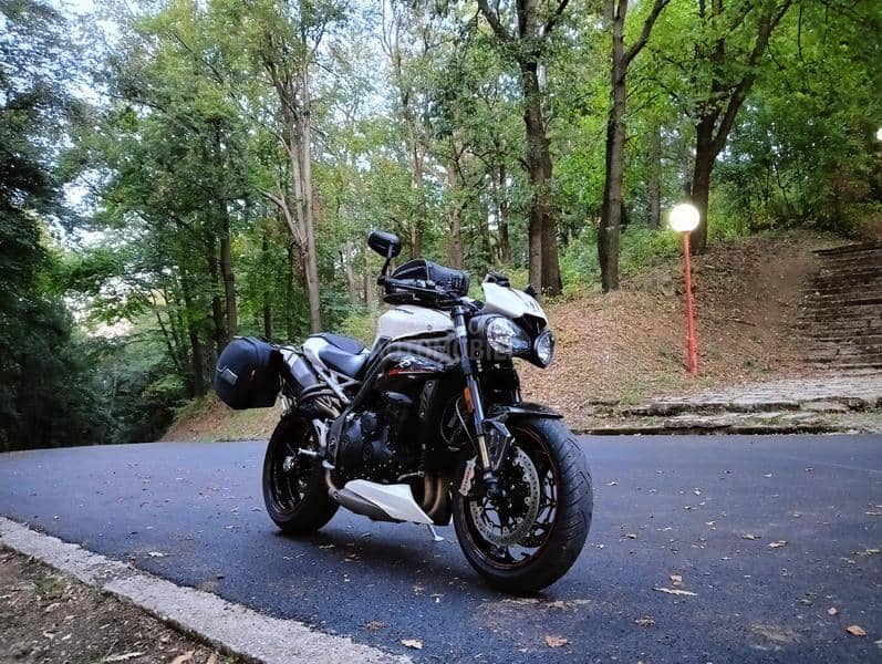 Triumph SPEED TRIPLE RS