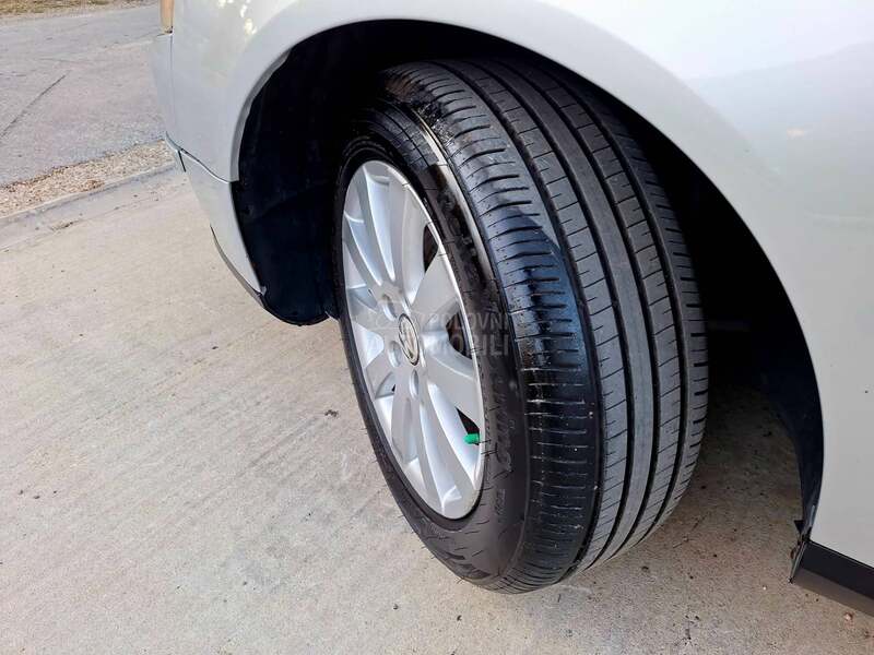Volkswagen Passat B6 2.0 TDI 8V