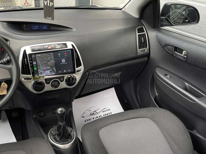 Hyundai i20 