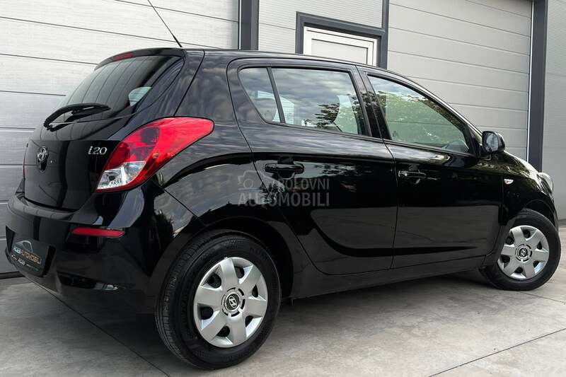 Hyundai i20 