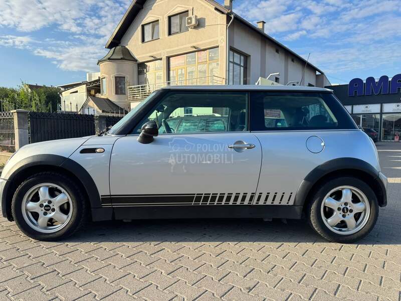 MINI One 