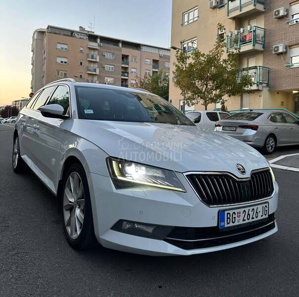 Škoda Superb 2.0 TDI DSG Style