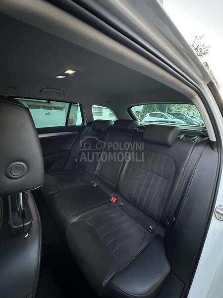 Škoda Superb 2.0 TDI DSG Style