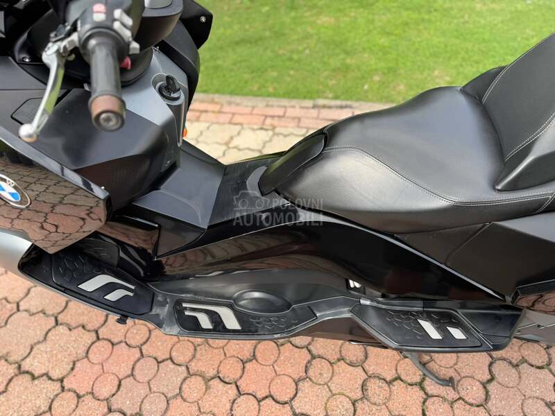 BMW C650GT