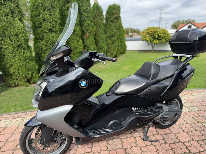 BMW C650GT
