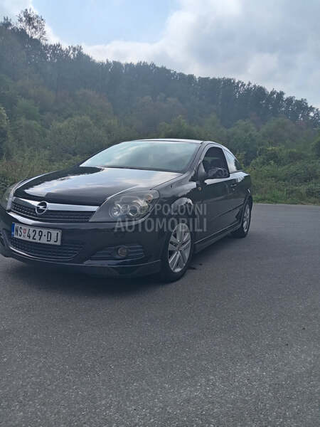 Opel Astra H GTC