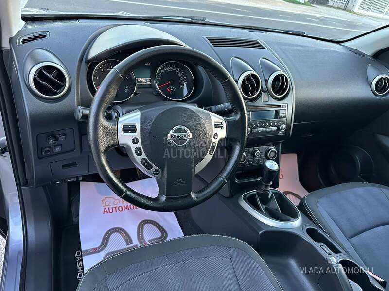 Nissan Qashqai + 2 1.5 DCI BAS DOBAR