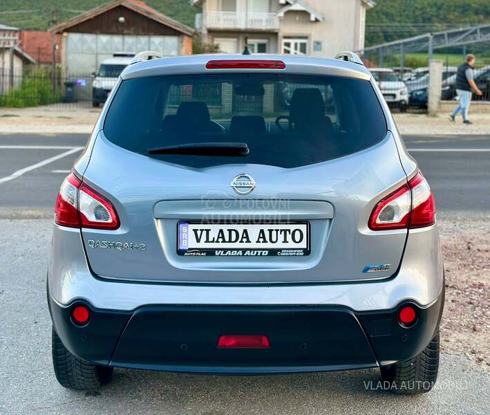 Nissan Qashqai + 2 1.5 DCI BAS DOBAR