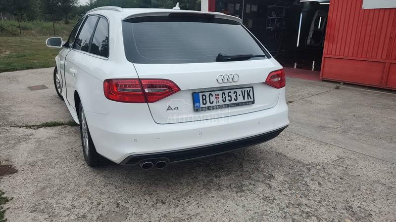 Audi A4 S LINE