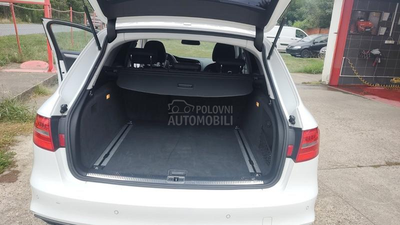 Audi A4 S LINE