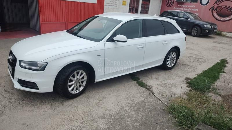 Audi A4 S LINE