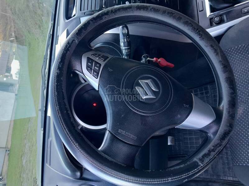 Suzuki Grand Vitara reduktor