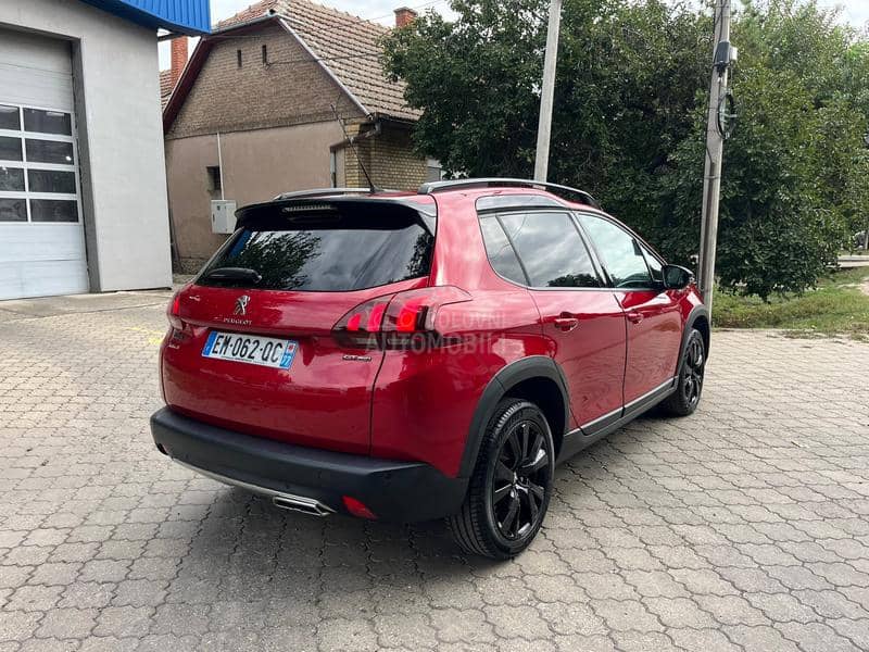 Peugeot 2008 GT-line N.O.V. Peugeot 2008 GT-line N.O.V.
