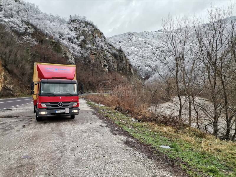 Mercedes Benz 1223