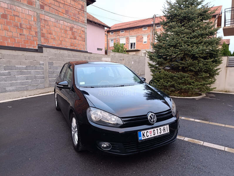Volkswagen Golf 6 1,6 HIGHLINE