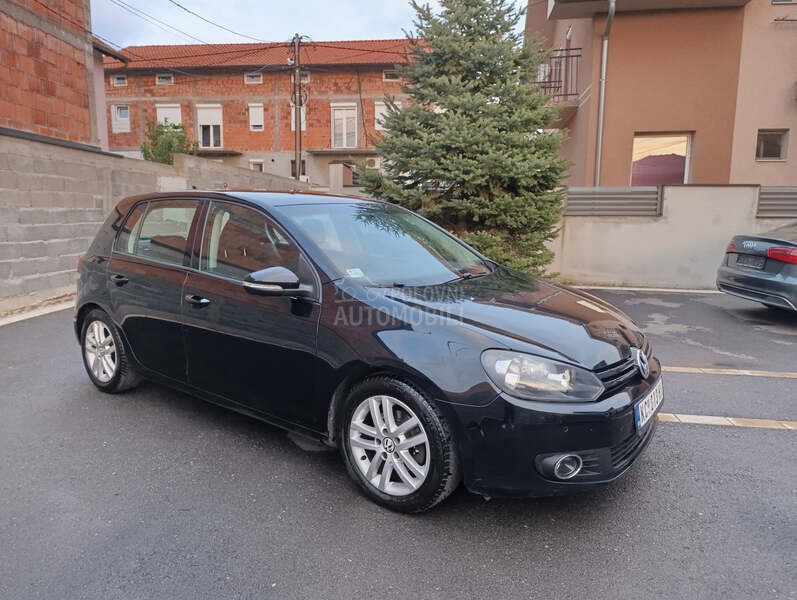 Volkswagen Golf 6 1,6 HIGHLINE