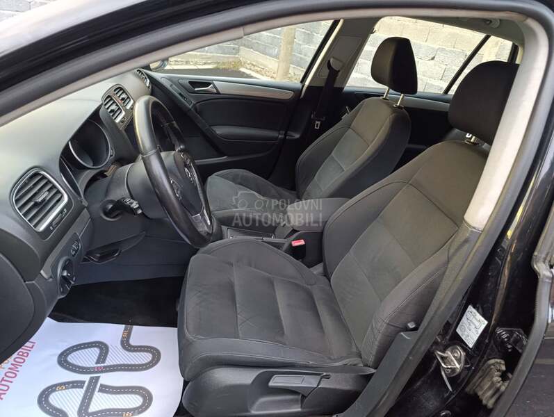 Volkswagen Golf 6 1,6 HIGHLINE