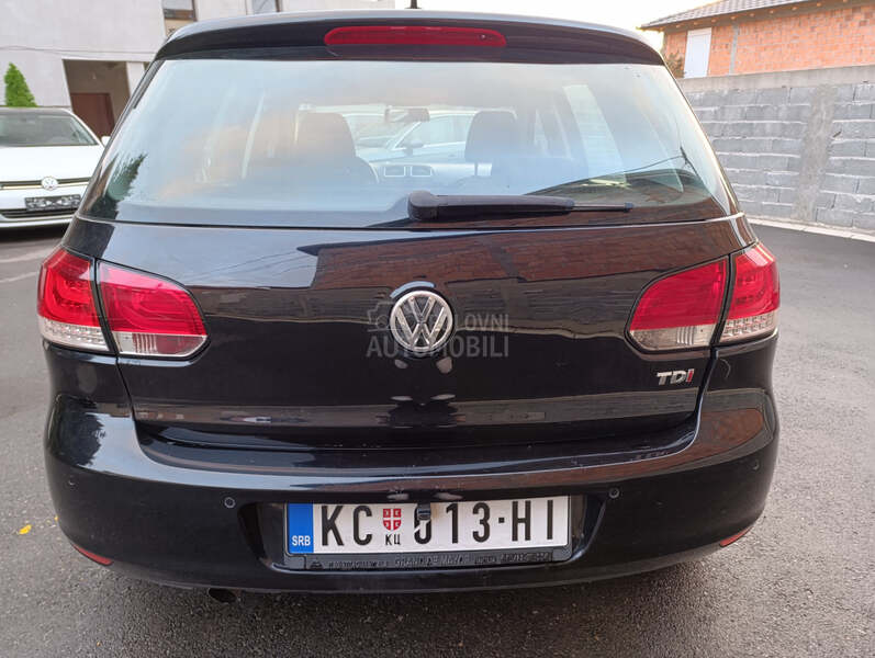 Volkswagen Golf 6 1,6 HIGHLINE