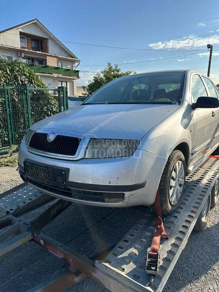 Škoda Fabia 2002. god. -  kompletan auto u delovima
