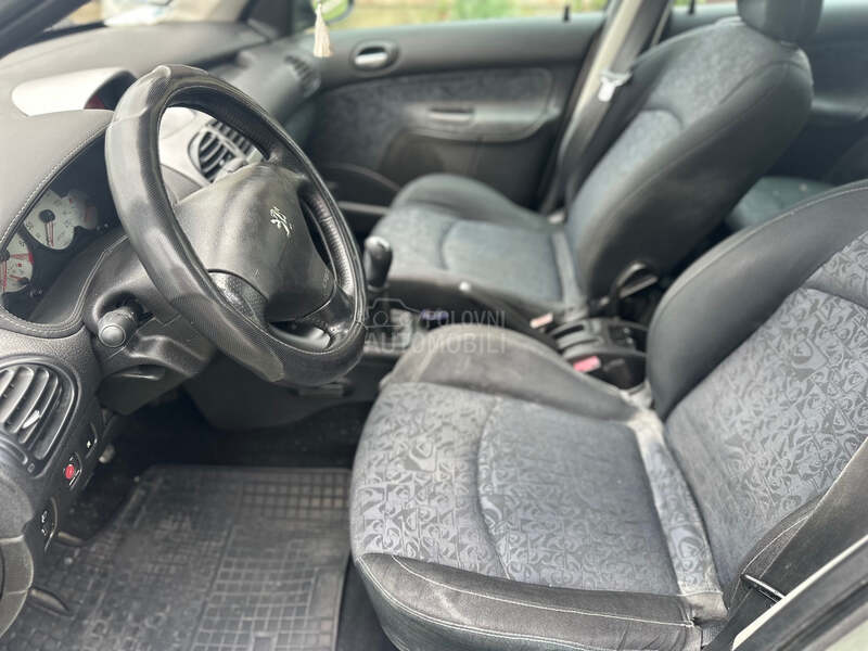 Peugeot 206 1,6
