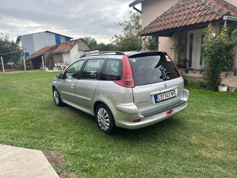 Peugeot 206 1,6
