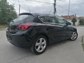 Opel Astra J 1.4i ESSENTIA CH