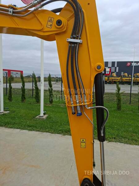 JCB 85Z 2 PRO