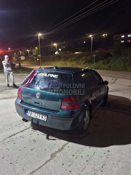Volkswagen Golf 4 
