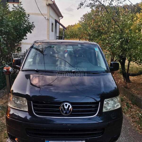 Volkswagen Multivan 2.5 TDI