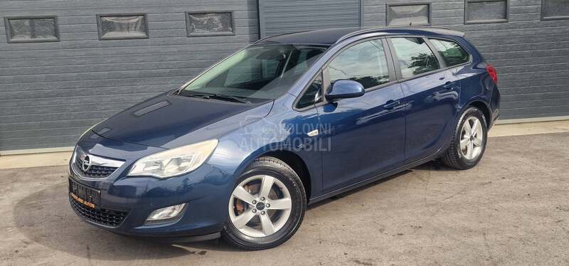 Opel Astra J 1.3 cdti