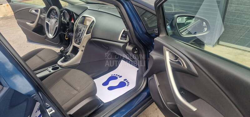 Opel Astra J 1.3 cdti