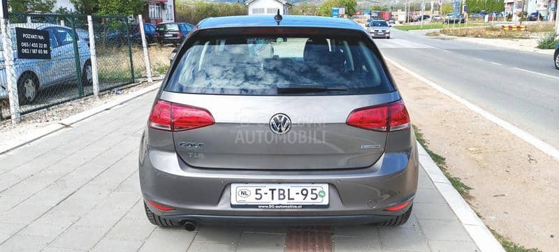 Volkswagen Golf 7 1.6 TDI BLUEMOTION
