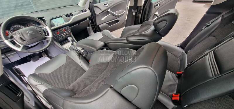 Citroen C5 1.6 e Hdi Exlluzive