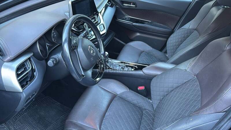 Toyota C-HR 1.8HIBRID-MAX F ULL