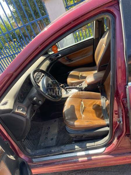 Peugeot 607 