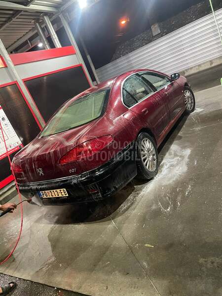 Peugeot 607 