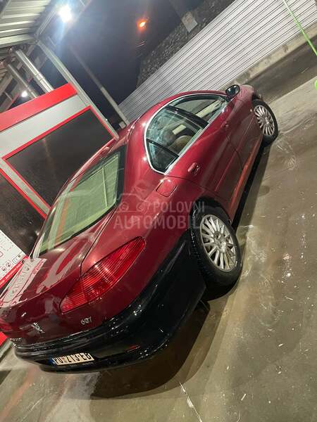 Peugeot 607 