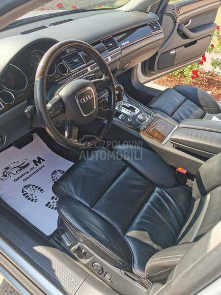 Audi A8 3.0Tdi S line