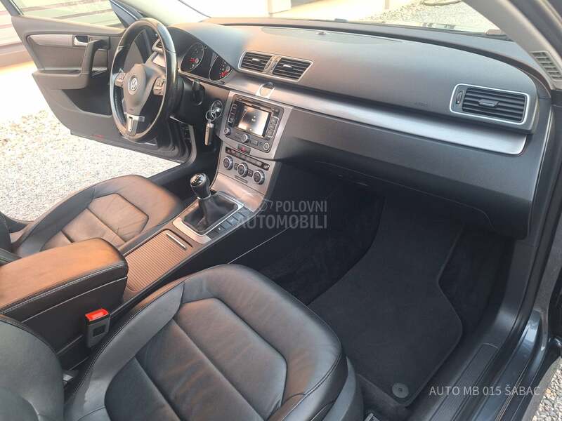 Volkswagen Passat B7 1.6 TDI HIGHLINE